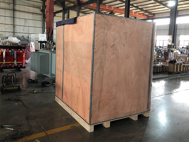 11kV 1600kVA dry type distribution transformer has been packaged 3