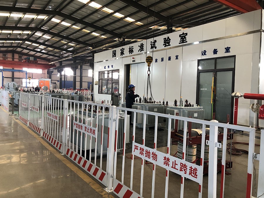 300 KVA 3 Phase Transformer 300 KVA 3 Phase Transformer