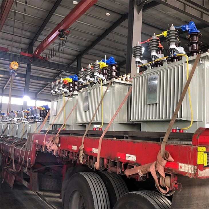 200 KVA Pole Mounted Transformer