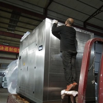 يتم شحن محول النوع الجاف 2000 كيلو فولت أمبير 11 كيلو فولت إلى عملائنا